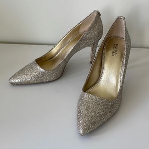 Michael Kors Dorothy flex pump gold sequin fabric upper 7